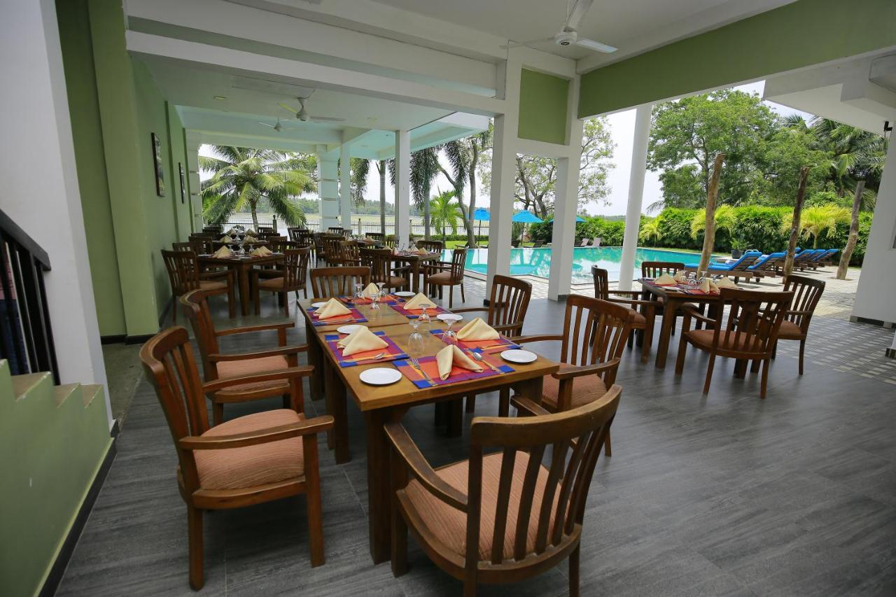 Diya Dahara Lake Resort Yala Zewnętrze zdjęcie